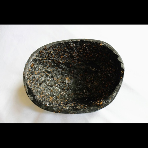 Black Planter - Picture 4 of 7